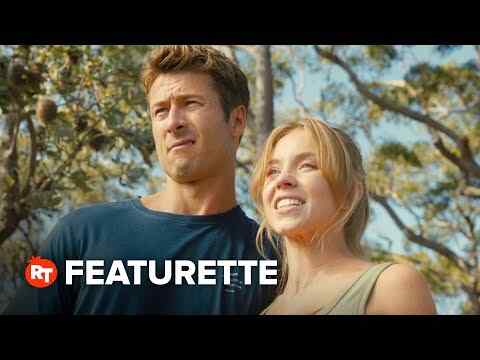 Anyone But You - Featurette - Faking It